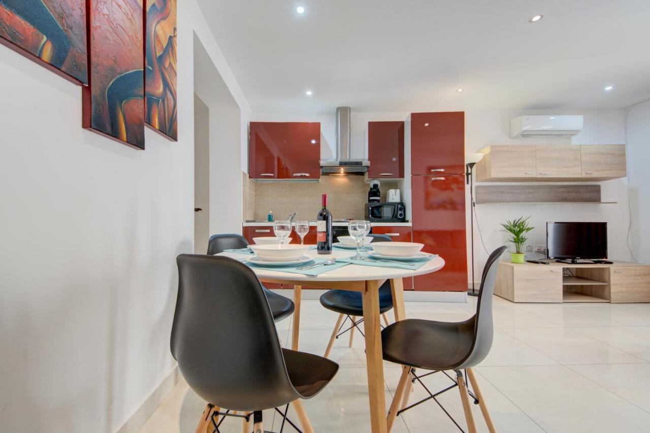 Sapphire Court 2 Bedroom Apartments By Shortletsmalta Sliema Zewnętrze zdjęcie